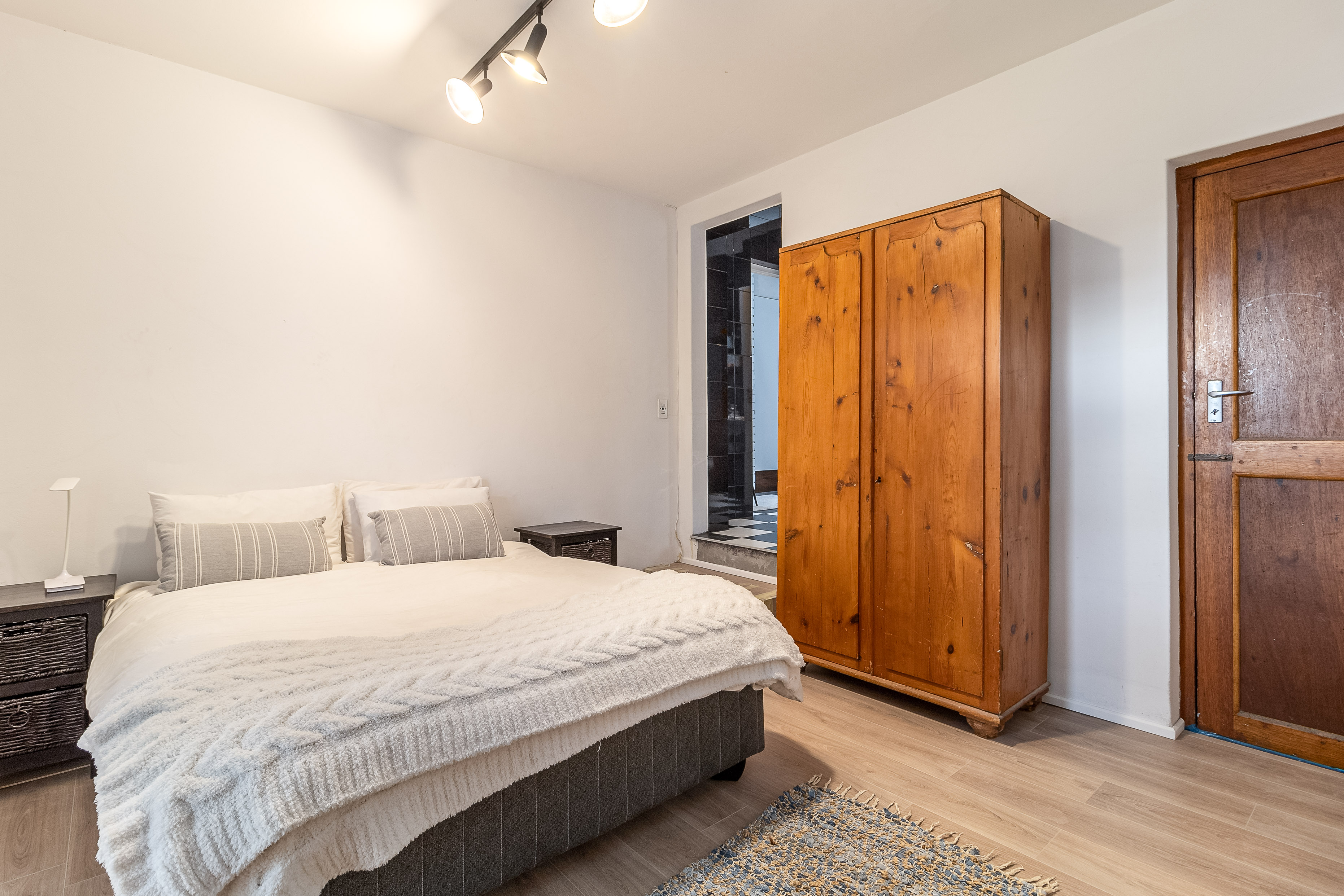 5 Bedroom Property for Sale in Camps Bay Western Cape